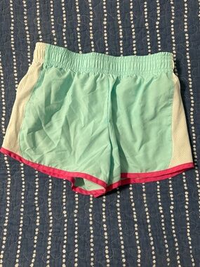 Danskin girls shorts